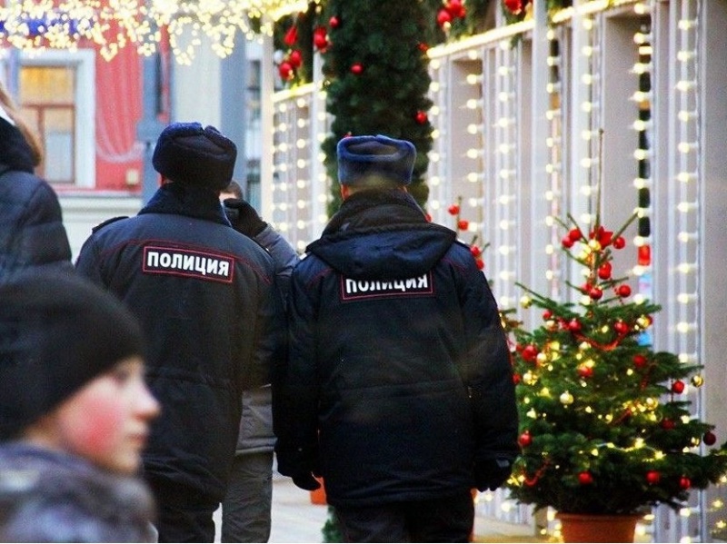 В Калужской области сотрудниками полиции проводятся целевые профилактические мероприятия по обеспечению общественного порядка.
