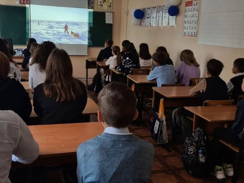 Новые предметы в школах поддержало большинство россиян.