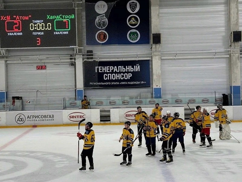 Ермолинская хоккейная команда - лидеры «Ночной лиги 2023».