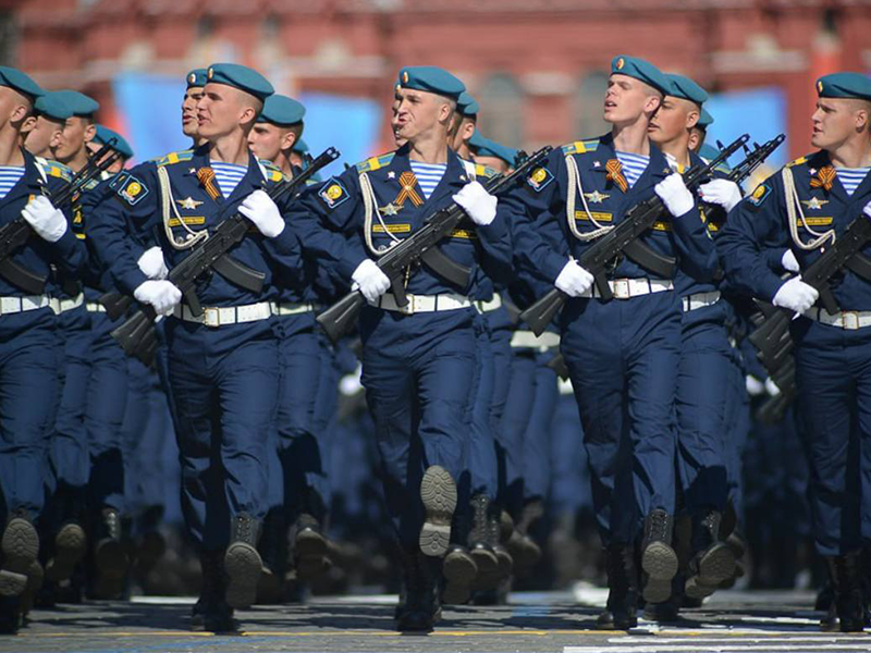 Сегодня отмечается День Воздушно-десантных войск России.