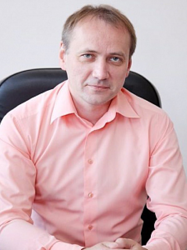 Степанов Алексей Евгеньевич.