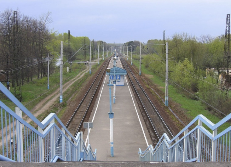 Калужские энергетики осуществили техприсоединение новых объектов станции «Ворсино» Московской железной дороги.